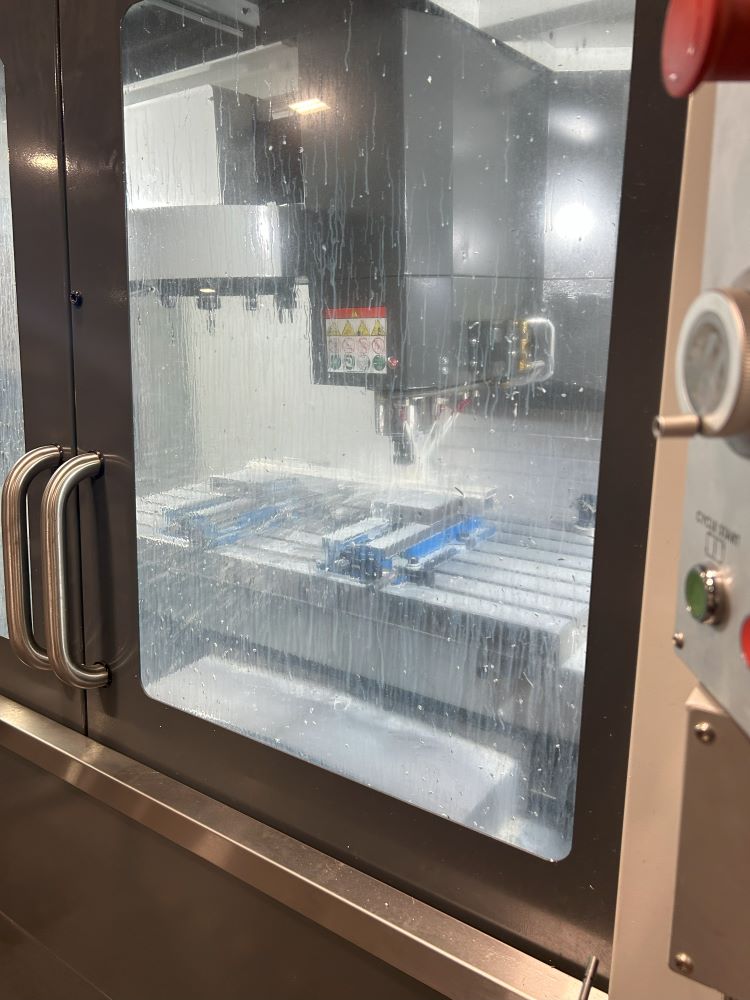 HAAS VF2 machining center cutting aluminum parts